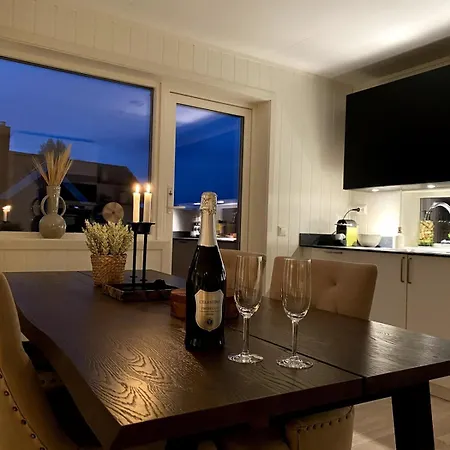 Cozy At The Tromsø